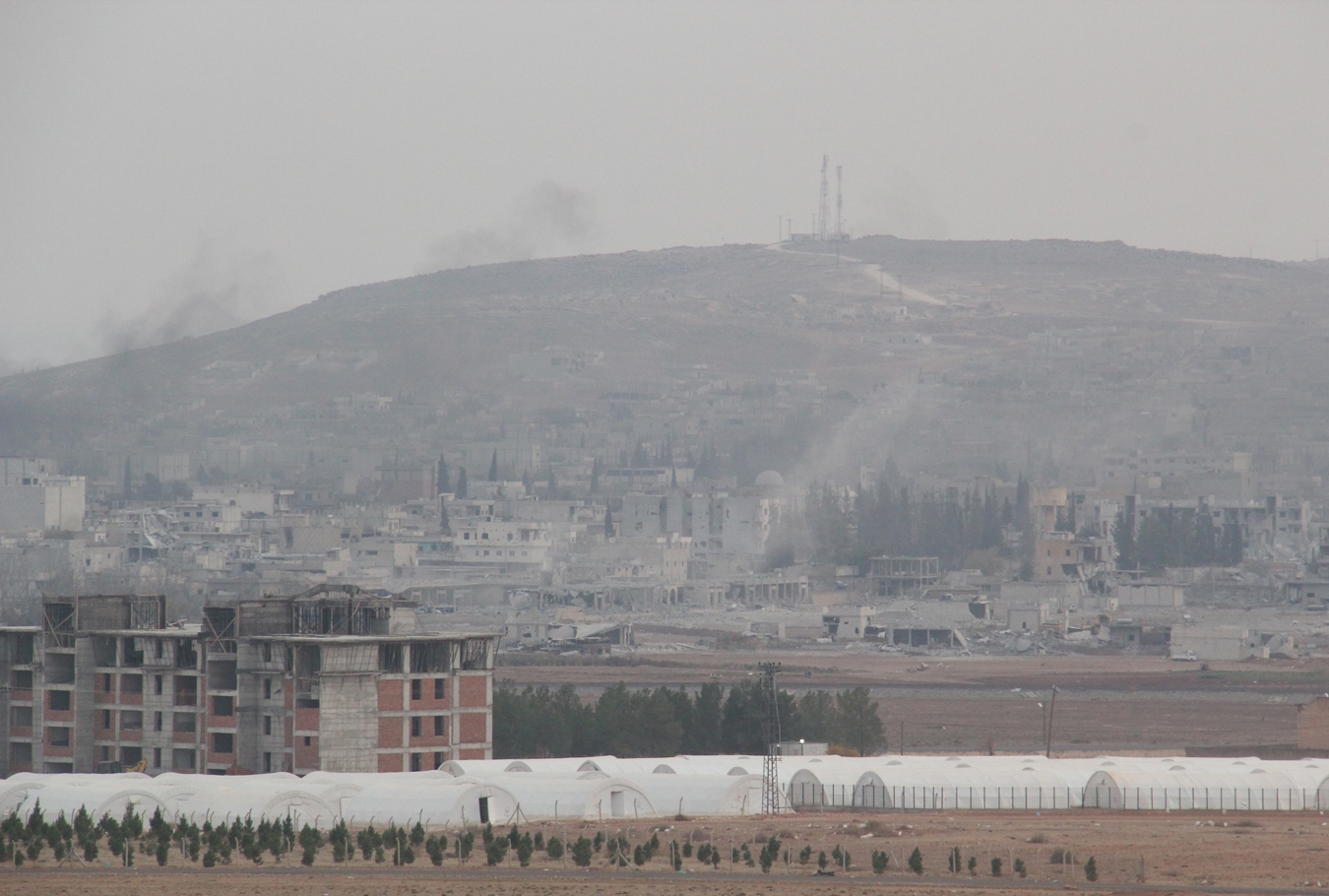 Kobani merkezi YPG kontrolünde